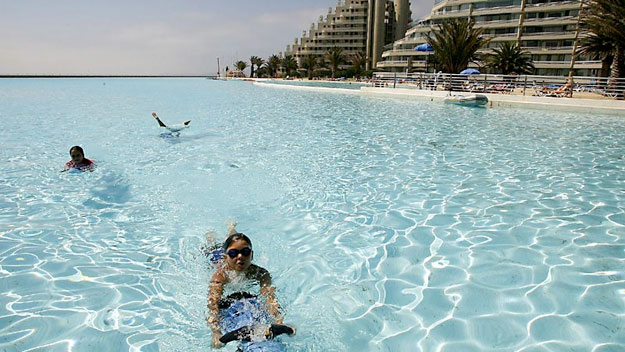 San Alfonso del Mar pool