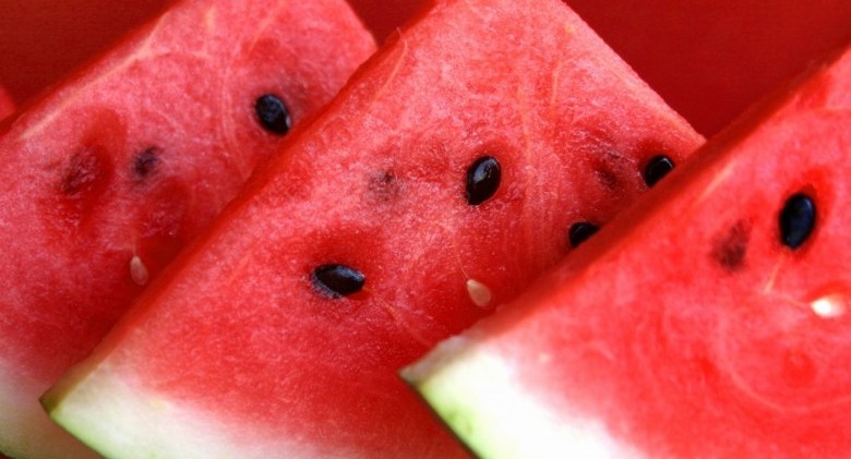 Juicy-Watermelon-HD-Wallpaper