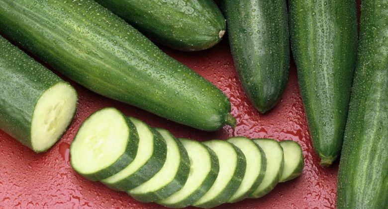 cucumbers_sliced_vegetables_74996_3840x2400